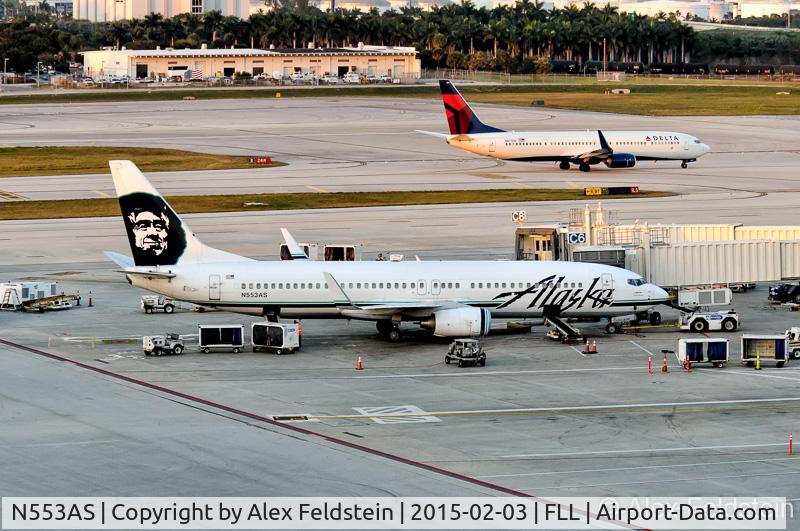 N553AS, 2006 Boeing 737-890 C/N 34594, Ft. Lauderdale
