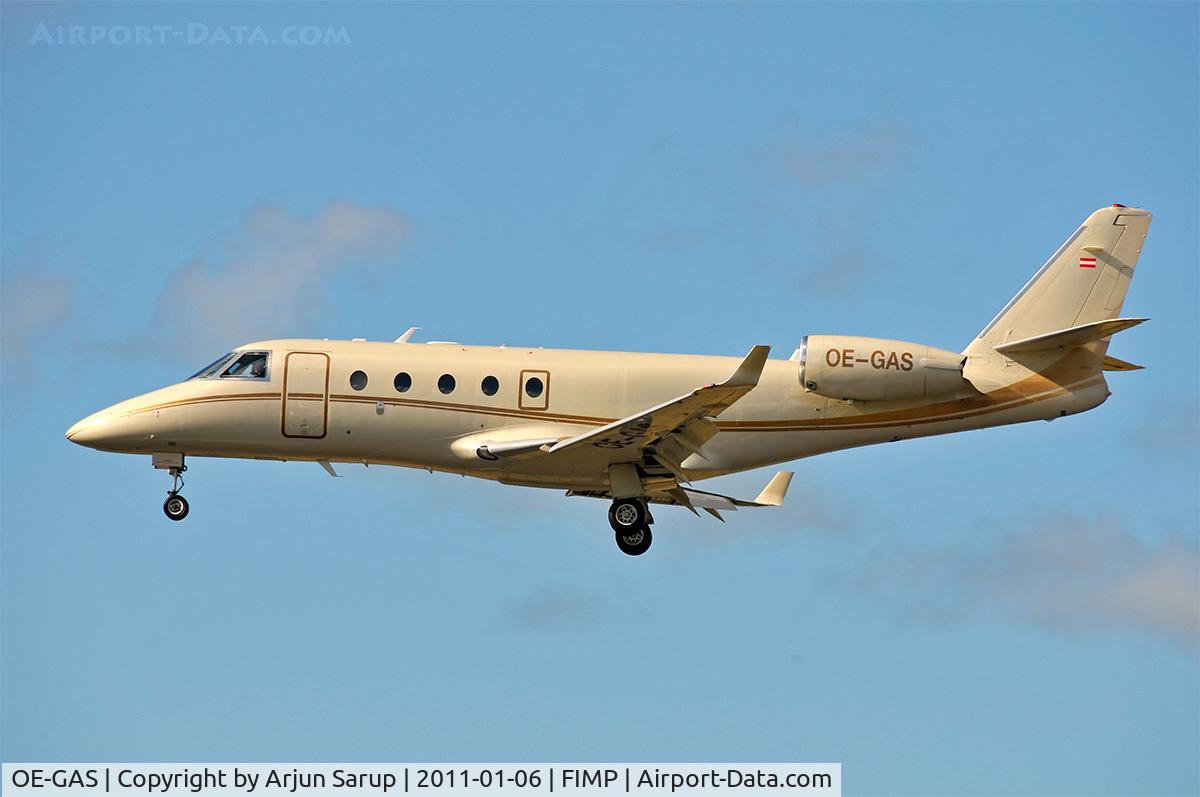 OE-GAS, 2007 Israel Aircraft Industries Gulfstream G150 C/N 242, Approaching rwy 14 at Plaisance.
