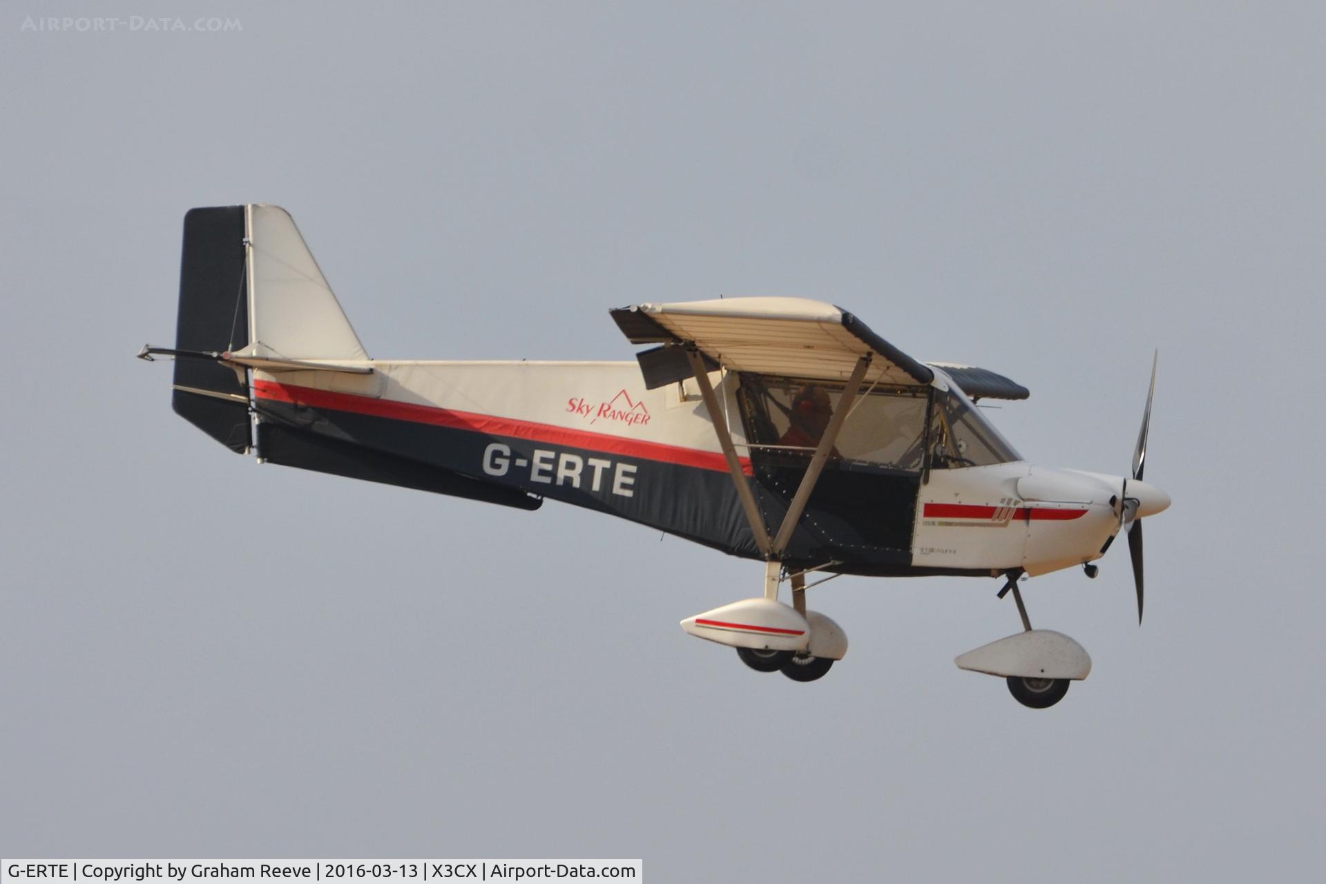 G-ERTE, 2005 Skyranger 912S(1) C/N BMAA/HB/451, Landing at Northrepps.