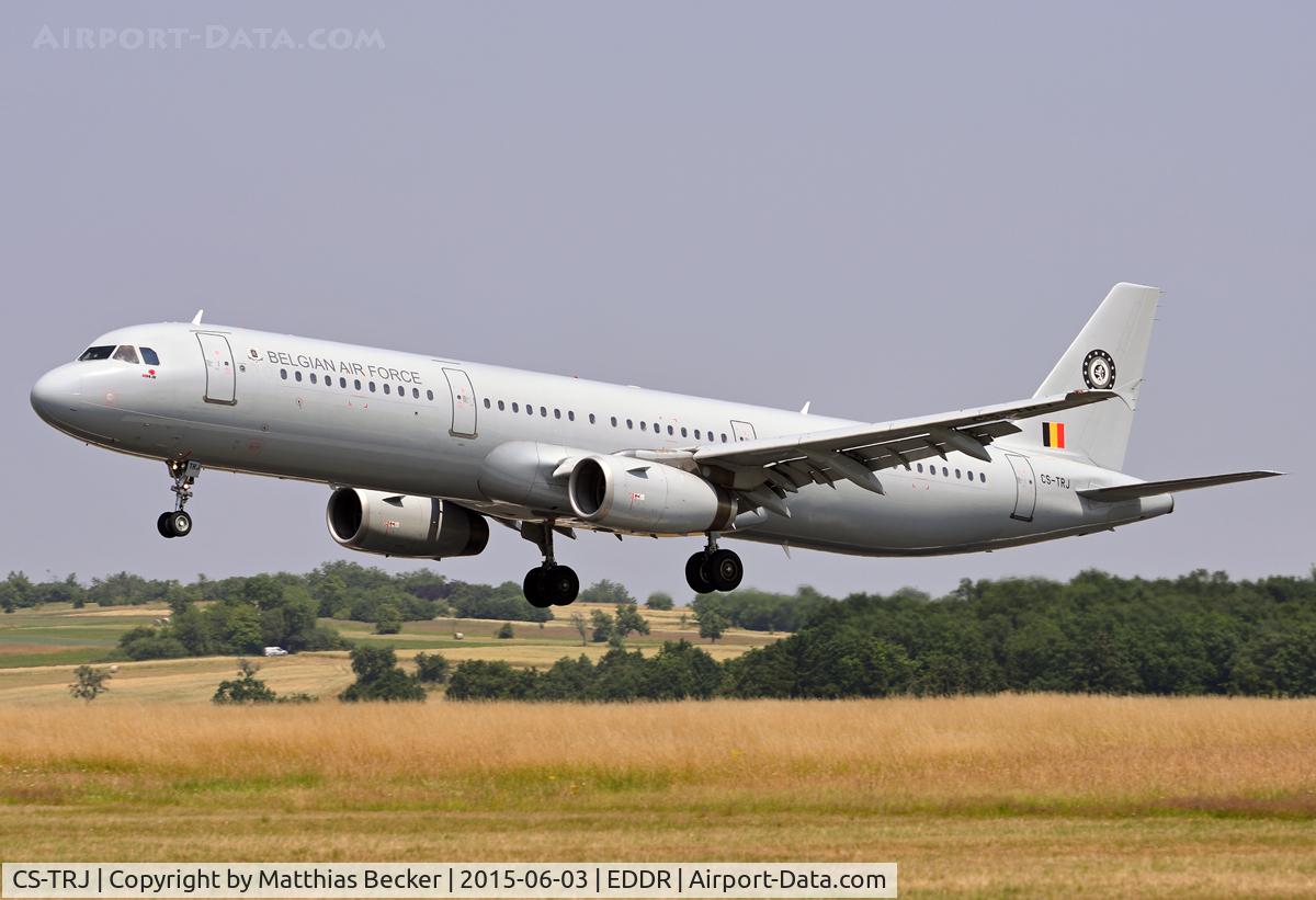CS-TRJ, 1999 Airbus A321-231 C/N 1004, CS_TRJ