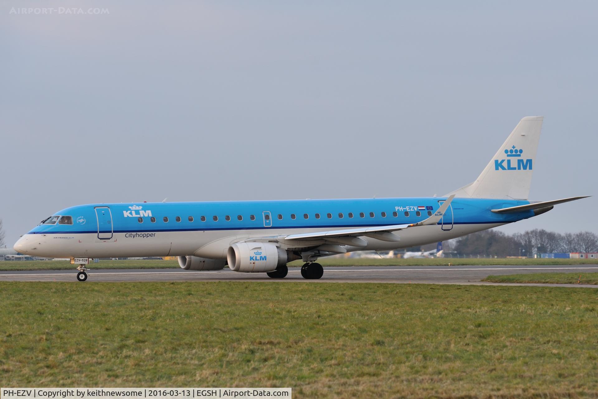 PH-EZV, 2012 Embraer 190LR (ERJ-190-100LR) C/N 19000528, KLM 1512 leaving Norwich.