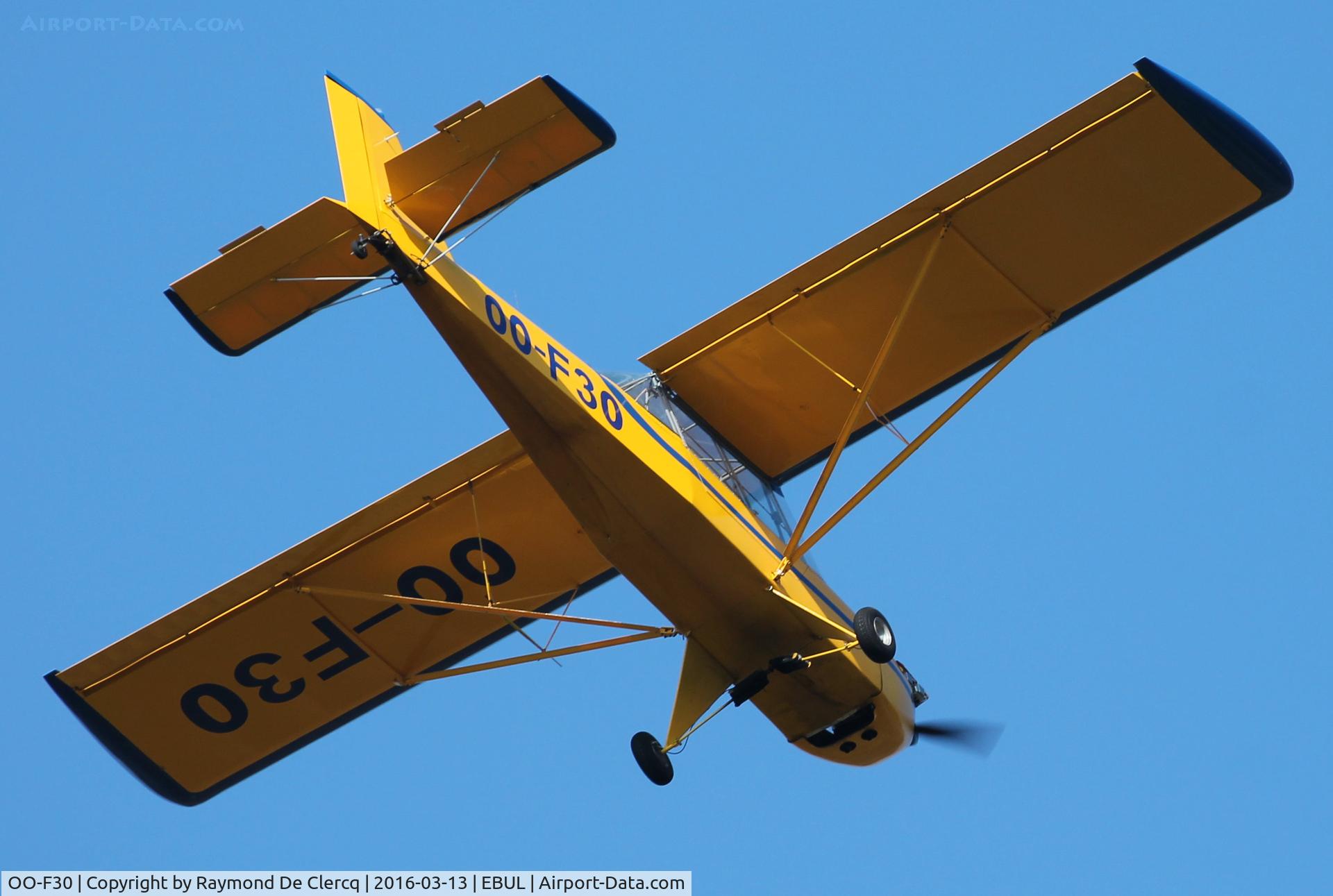 OO-F30, 2000 Ultracraft Calypso 2A C/N 005, Landing at Ursel.