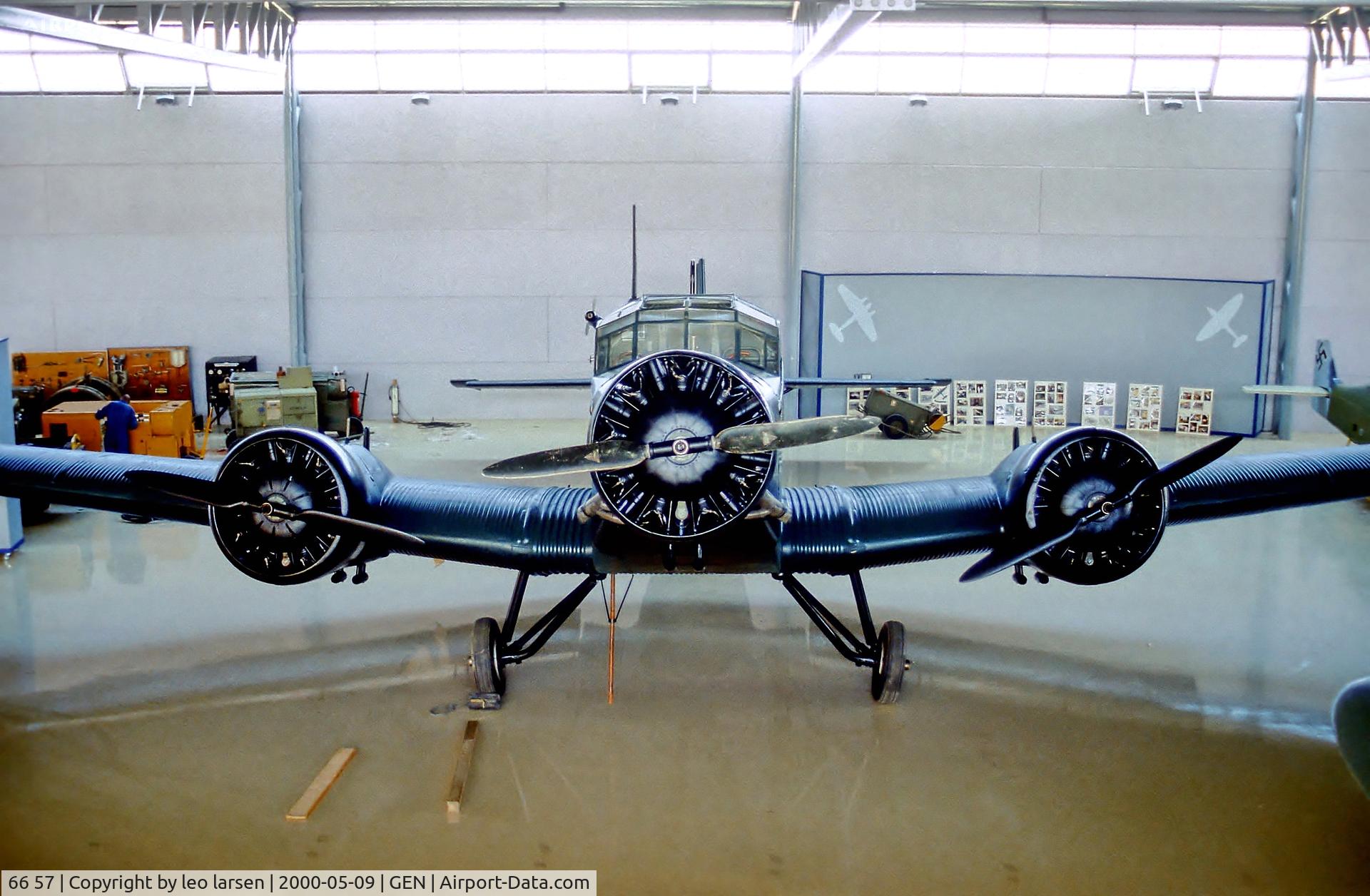 66 57, 1939 Junkers Ju-52/3mg4e C/N 6657, Forsvars Museet 9.5.00