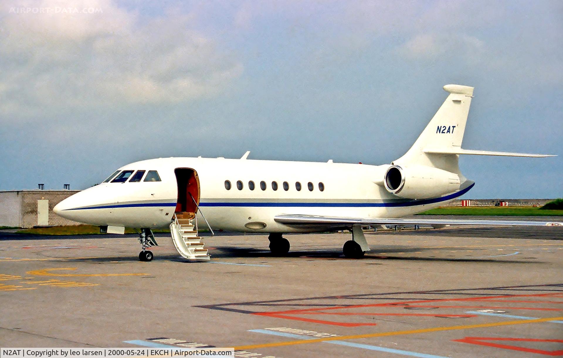N2AT, 1997 Dassault Falcon 2000 C/N 51, Copenhagen 24.5.00