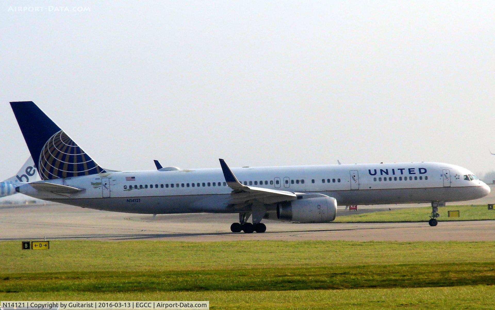N14121, 1997 Boeing 757-224 C/N 27563, At manchester