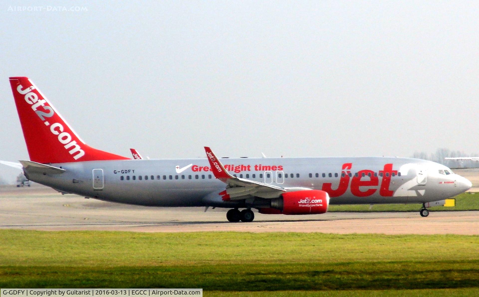 G-GDFY, 2001 Boeing 737-86Q C/N 30278, At Manchester