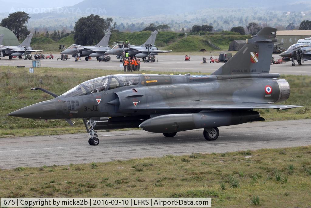 675, Dassault Mirage 2000D C/N 549, Taxiing