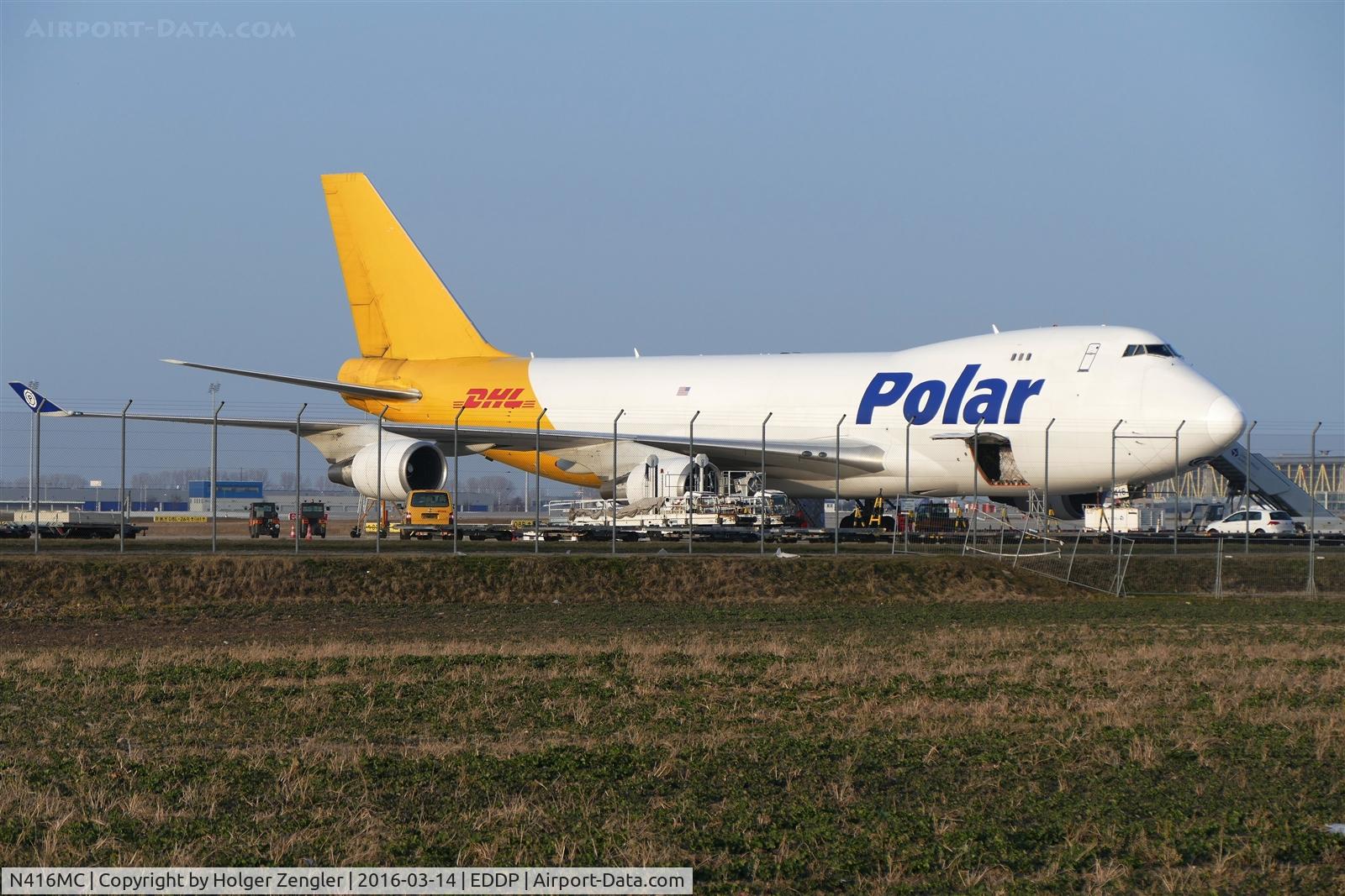 N416MC, 2002 Boeing 747-47UF C/N 32838/1307, Getting prepared for a new task...