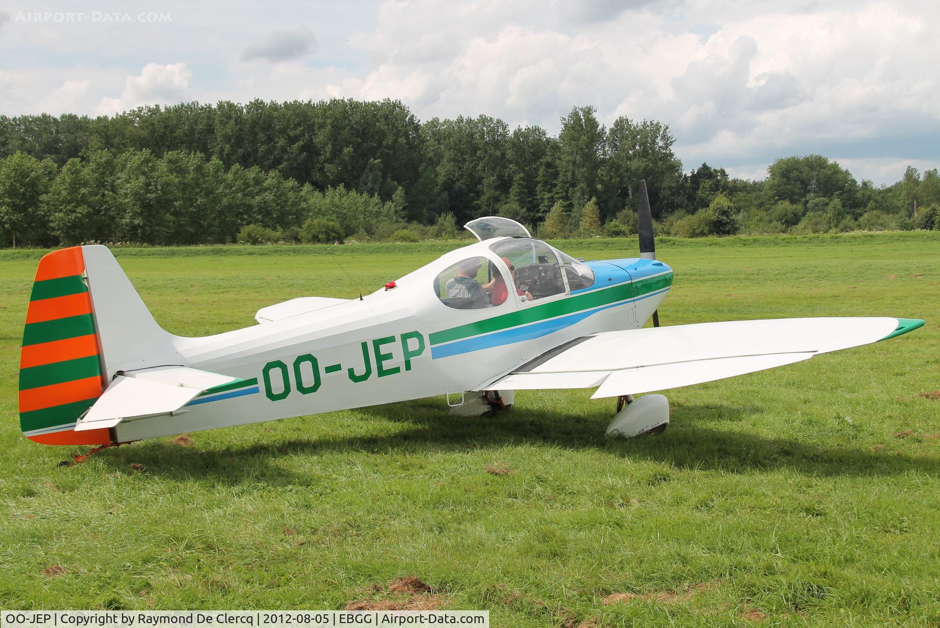 OO-JEP, Piel CP-301A Emeraude C/N 231, Geraardsbergen open door 2012.