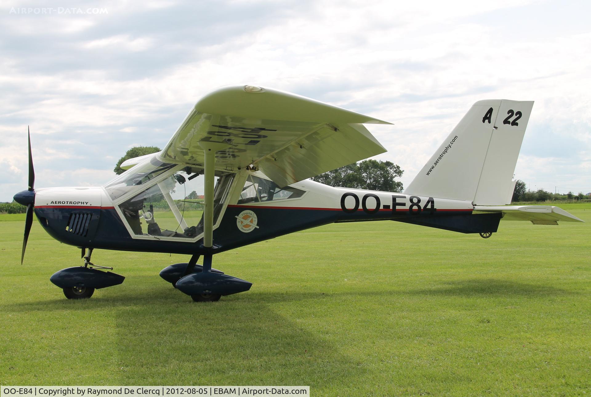 OO-E84, 2004 Aeroprakt A-22 Vision C/N 92, At Amougies.