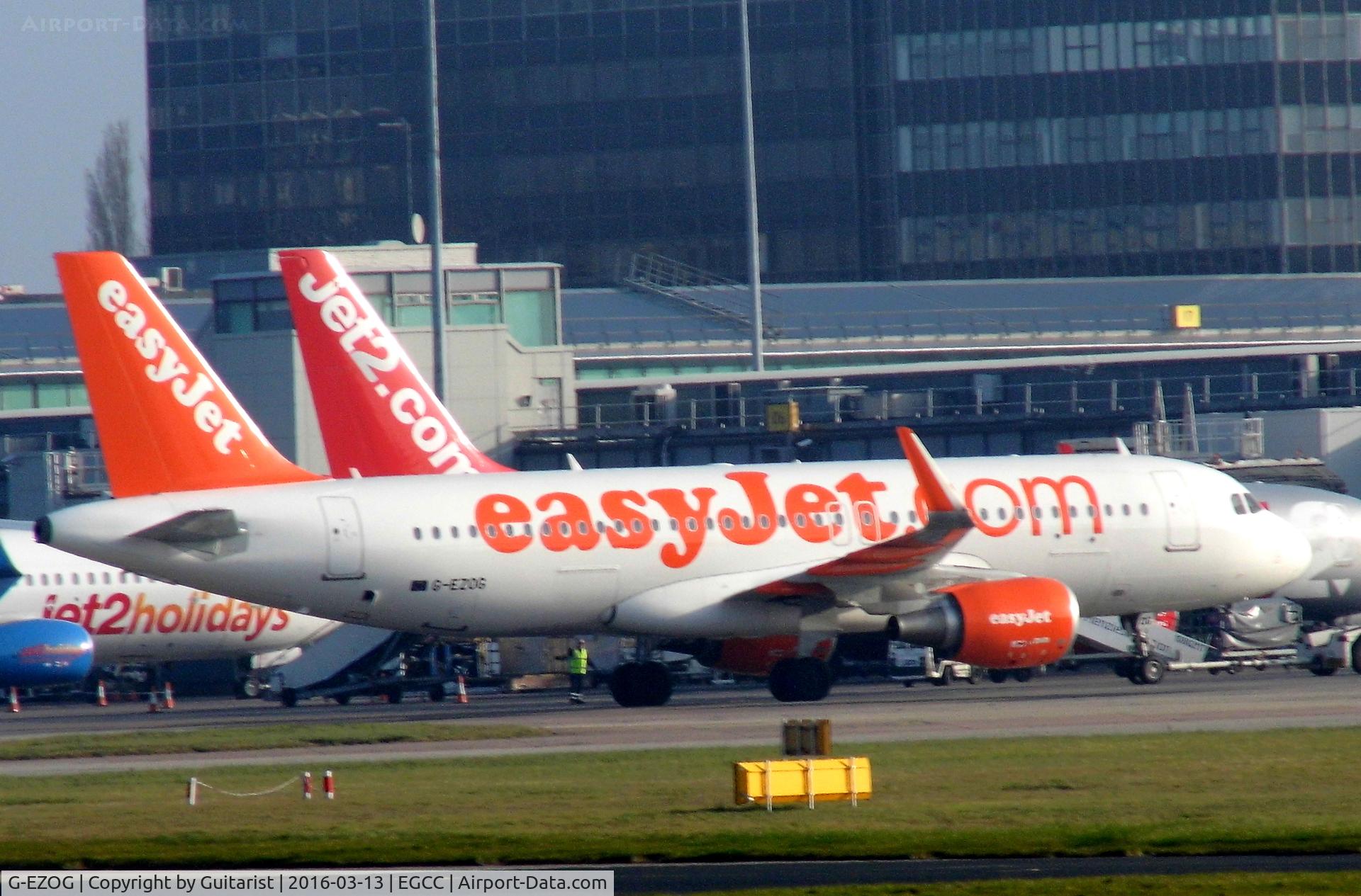 G-EZOG, 2015 Airbus A320-214 C/N 6541, At Manchester