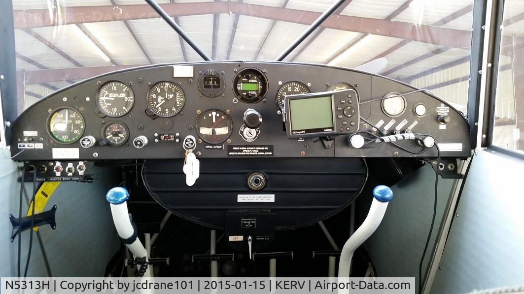 N5313H, 1949 Piper PA-16 Clipper C/N 16-118, N5313H Instrument Panel