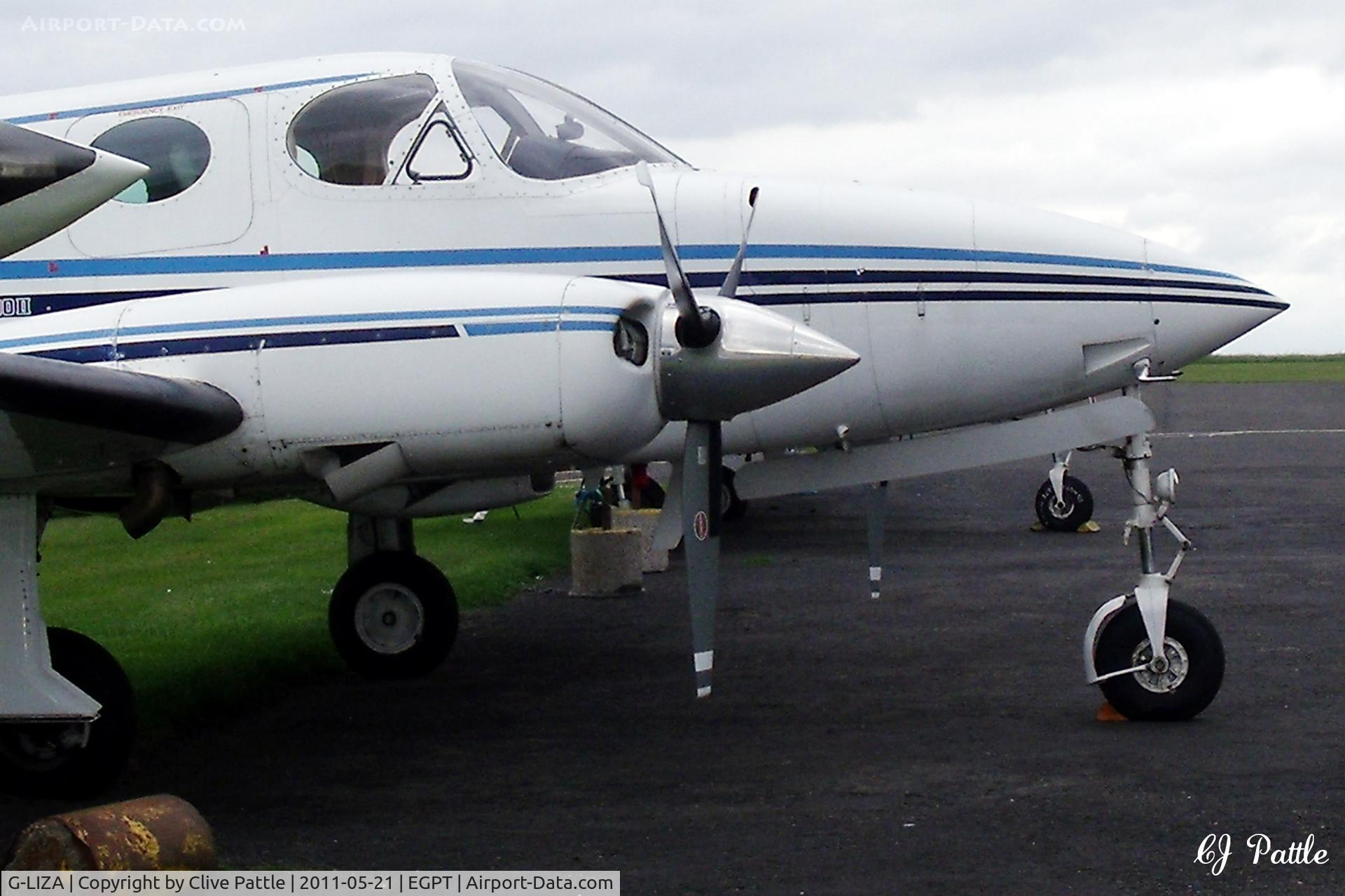 G-LIZA, 1980 Cessna 340A C/N 340A-1021, Close up at Perth EGPT