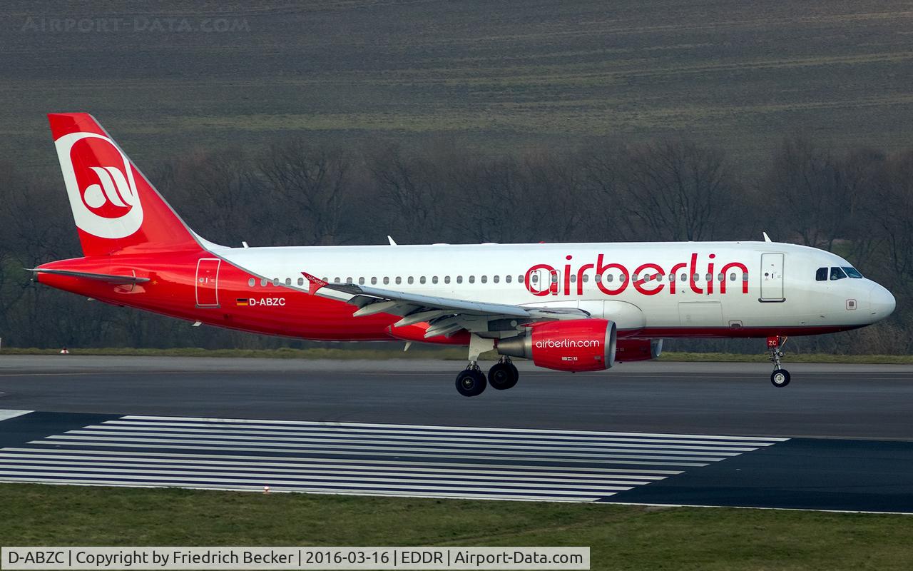 D-ABZC, 2008 Airbus A320-216 C/N 3502, moments prior touchdown RW09, inbound from Palma