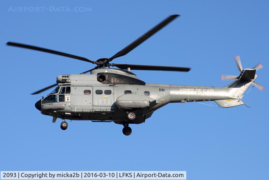 2093, Aérospatiale AS-332C Super Puma C/N 2093, In flight