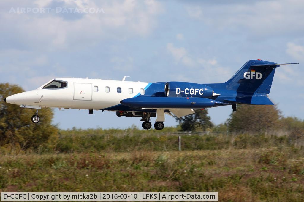 D-CGFC, 1980 Learjet 35A C/N 35A-331, Landing