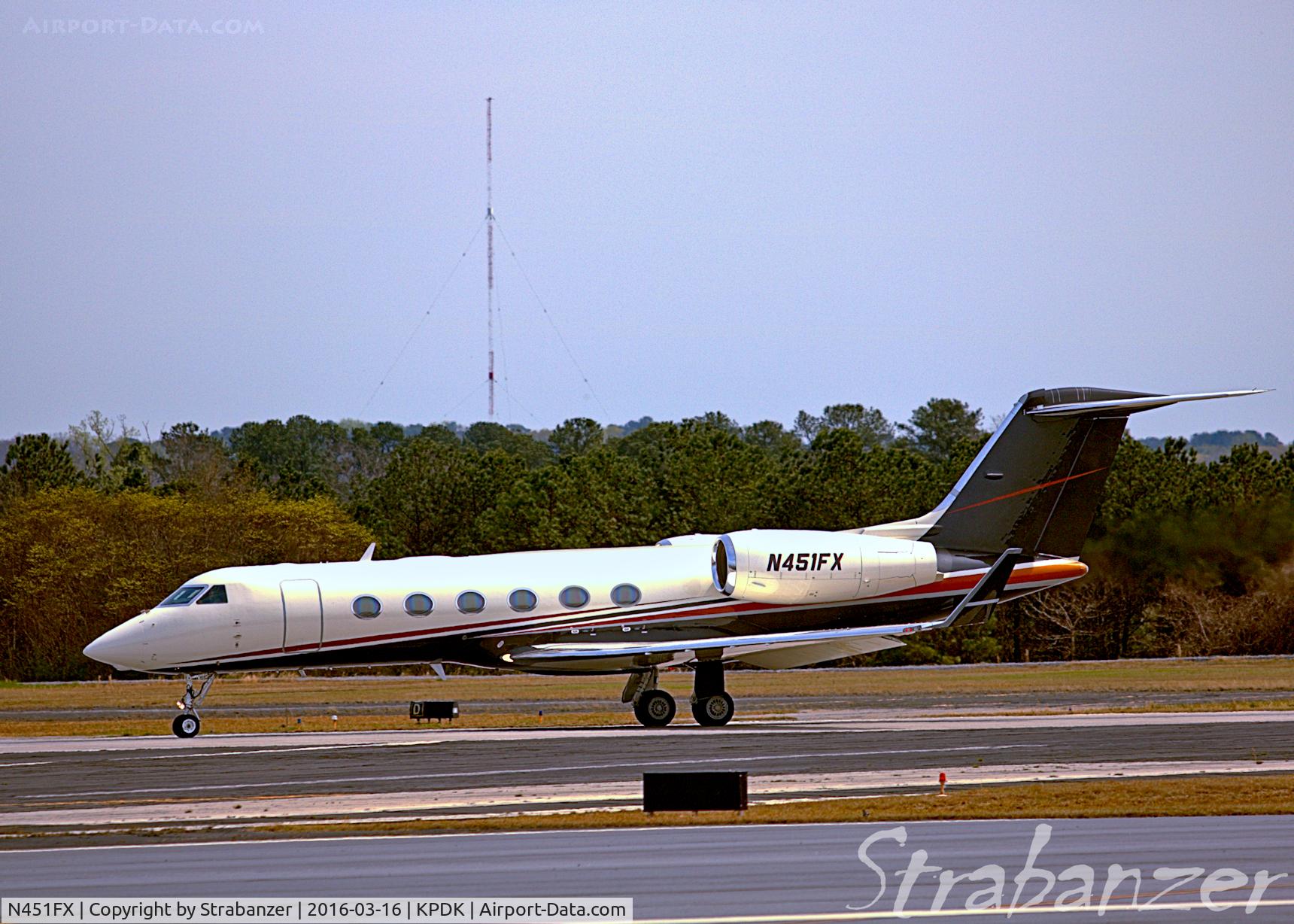 N451FX, 2015 Gulfstream Aerospace GIV-X (G450) C/N 4332, Bank of Utah's Gulfstream GIV-X departing KPDK for KAPF