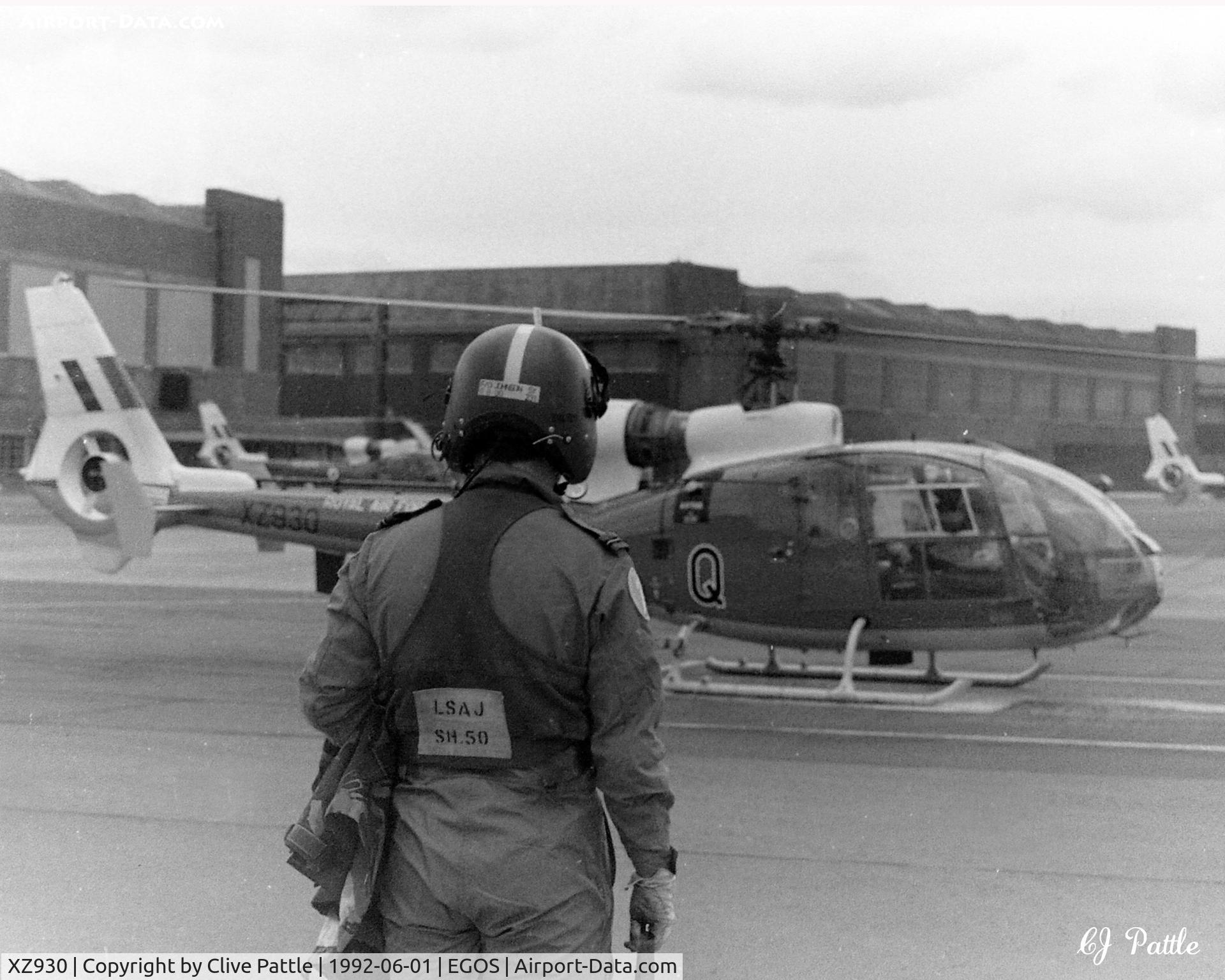 XZ930, Westland Gazelle HT.3 C/N 1727, Student pilot heads out to XZ930 whilst coded 'Q' of RAF 2 FTS based at RAF Shawbury EGOS. Photographer was a pax for a 1 hour navex around the Welsh mountains.