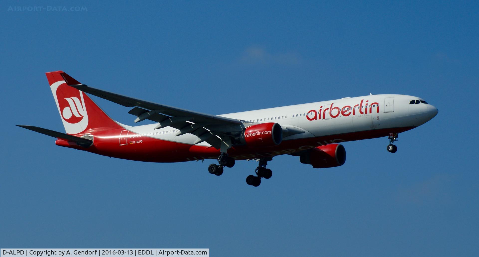 D-ALPD, 2002 Airbus A330-223 C/N 454, Air Berlin, seen here on short finals at Düsseldorf Int'l(EDDL)