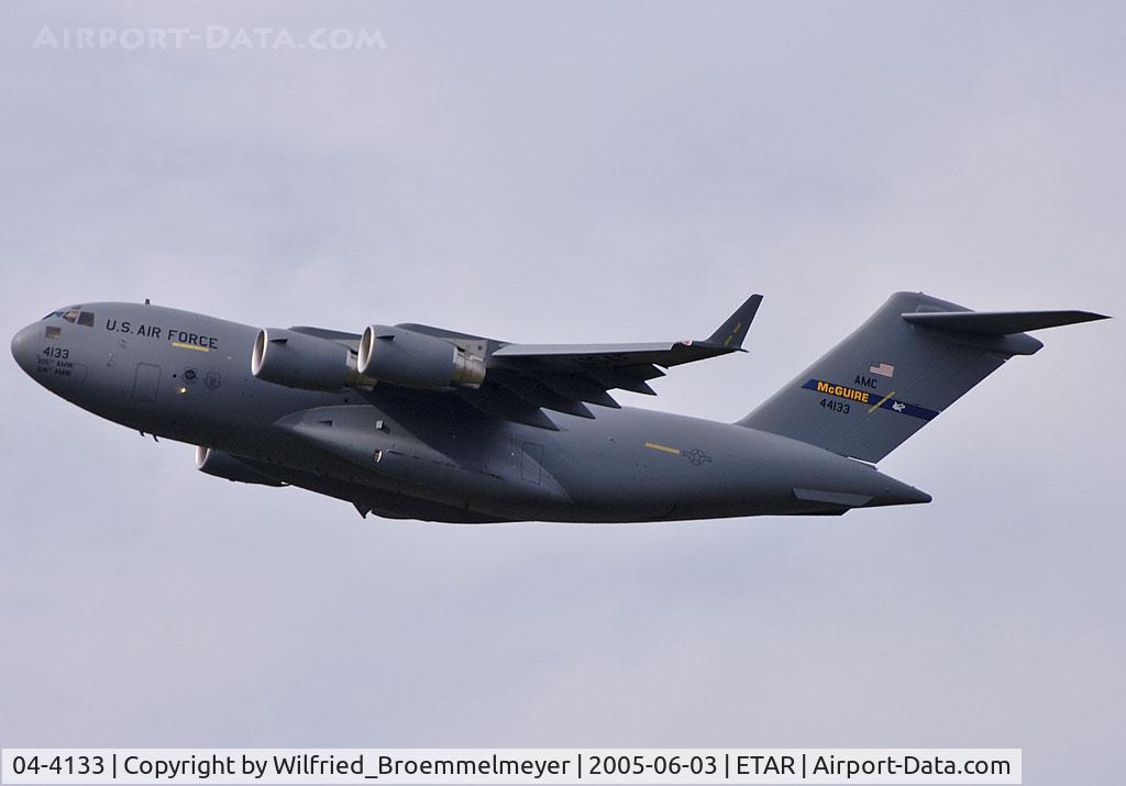 04-4133, 2004 Boeing C-17A Globemaster III C/N P-133, Departure from Runway 27 at Ramstein Air Base