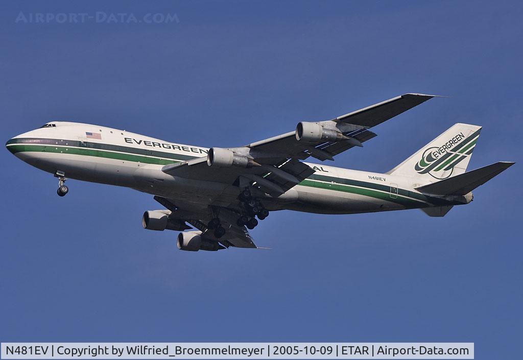 N481EV, 1970 Boeing 747-132 C/N 19896, Evergreen International Airlines / Sunday afternoon activity