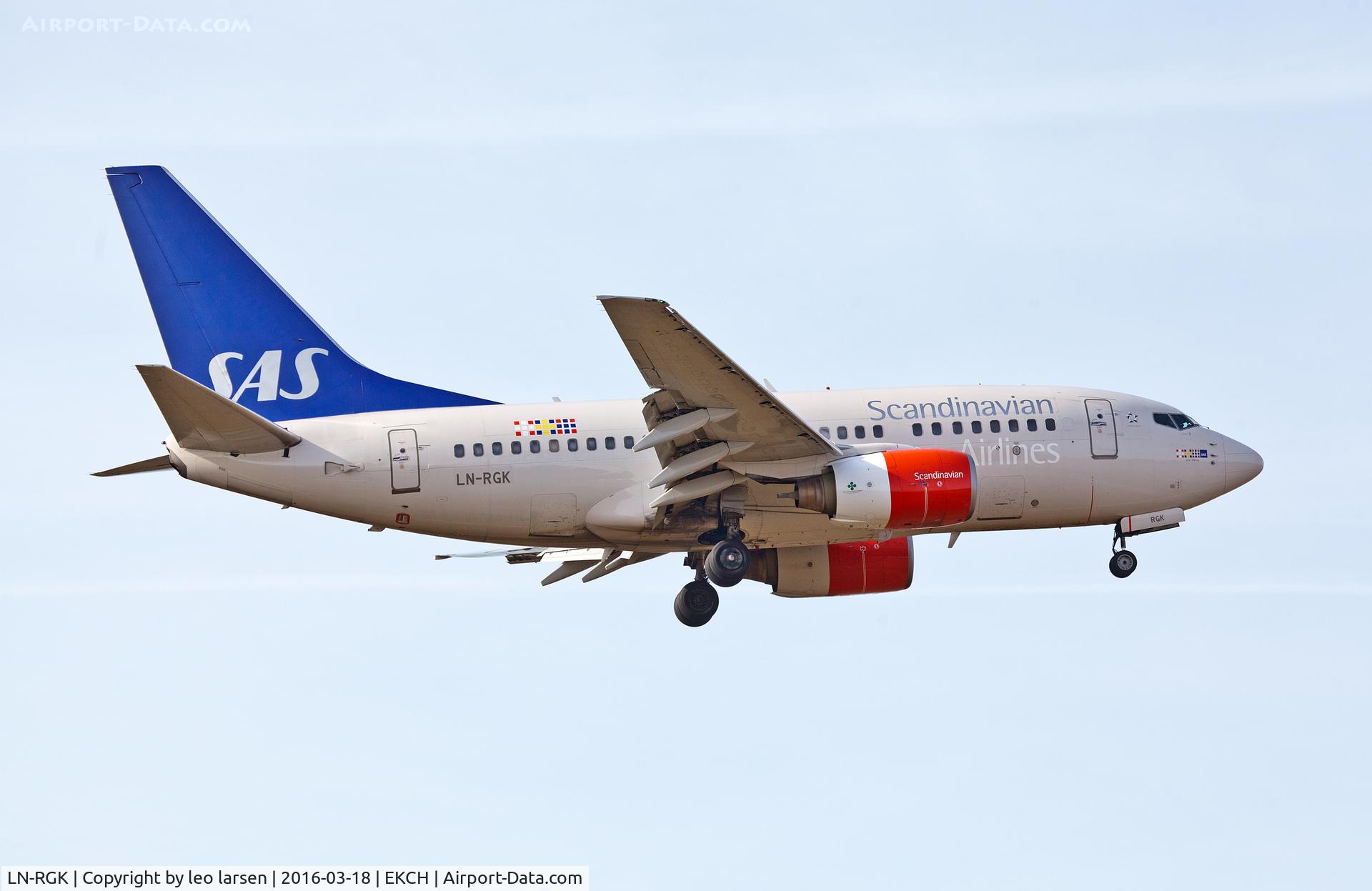 LN-RGK, 1999 Boeing 737-683 C/N 28313, Copenhagen 18.3.16