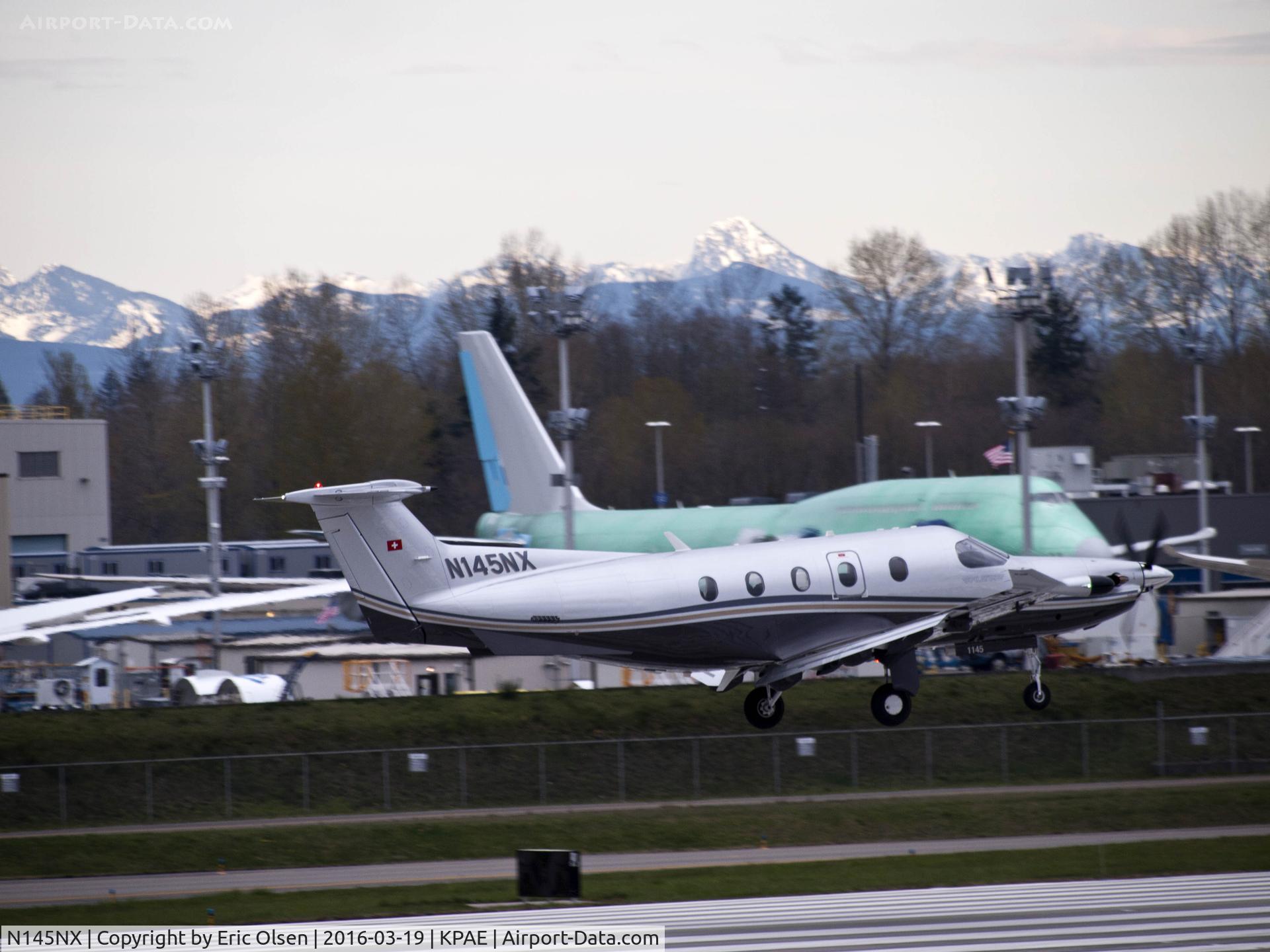N145NX, 2009 Pilatus PC-12/47E C/N 1145, Pilatus landing at Paine Field.