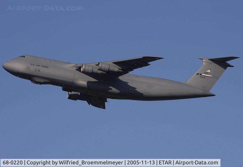 68-0220, 1968 Lockheed C-5A Galaxy C/N 500-0023, Climb out after take off from runway 26