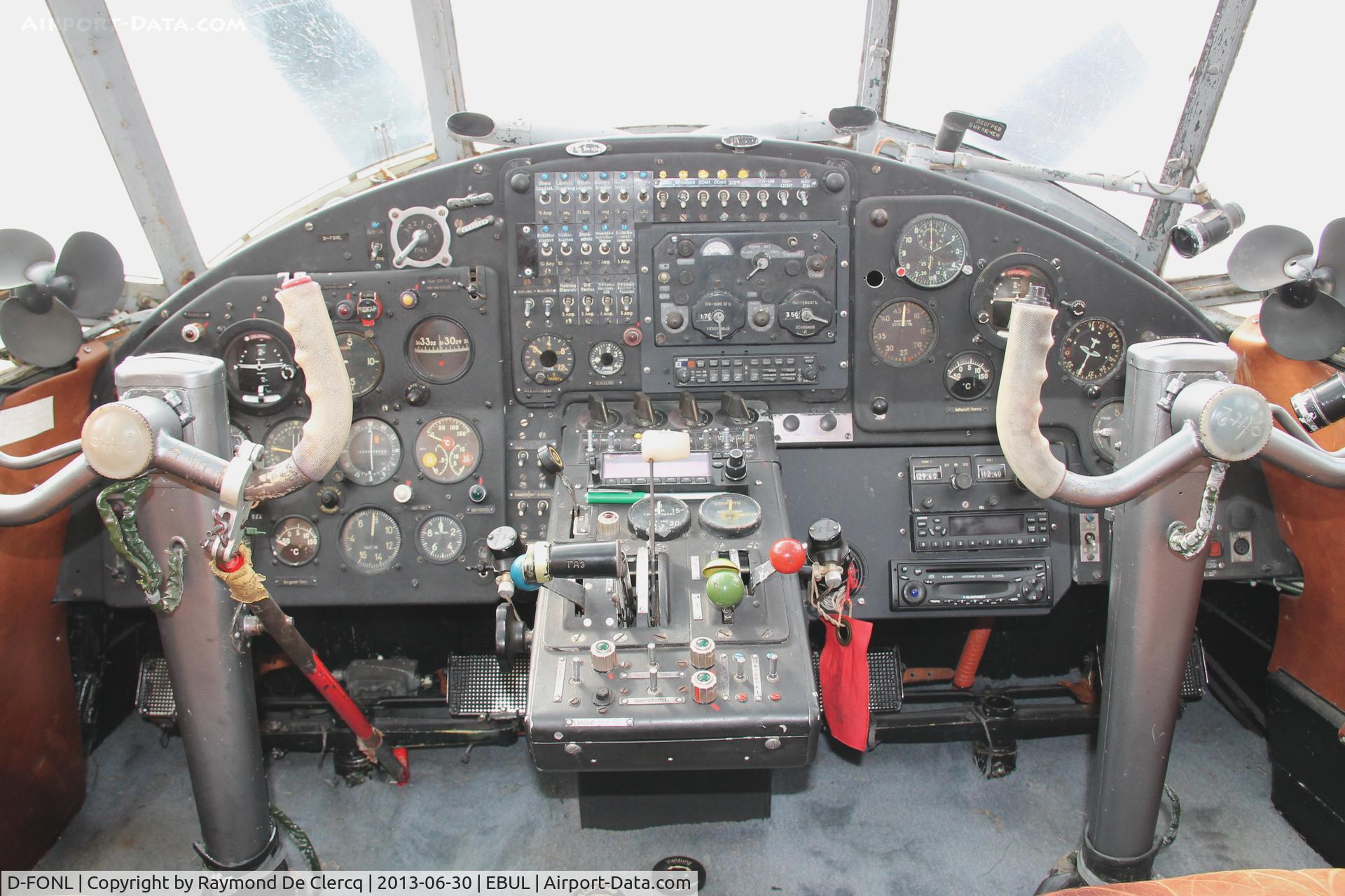 D-FONL, 1957 Antonov An-2T C/N 17802, A view in the cockpit.