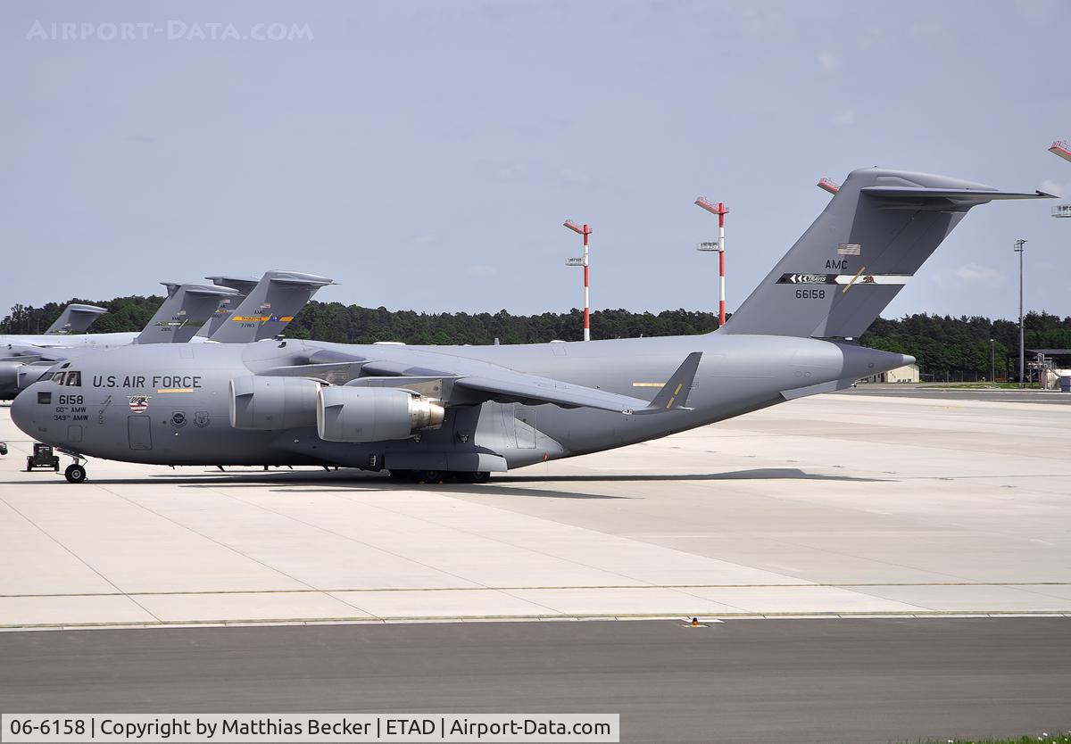 06-6158, 2006 Boeing C-17A Globemaster III C/N P-158, 06-6158