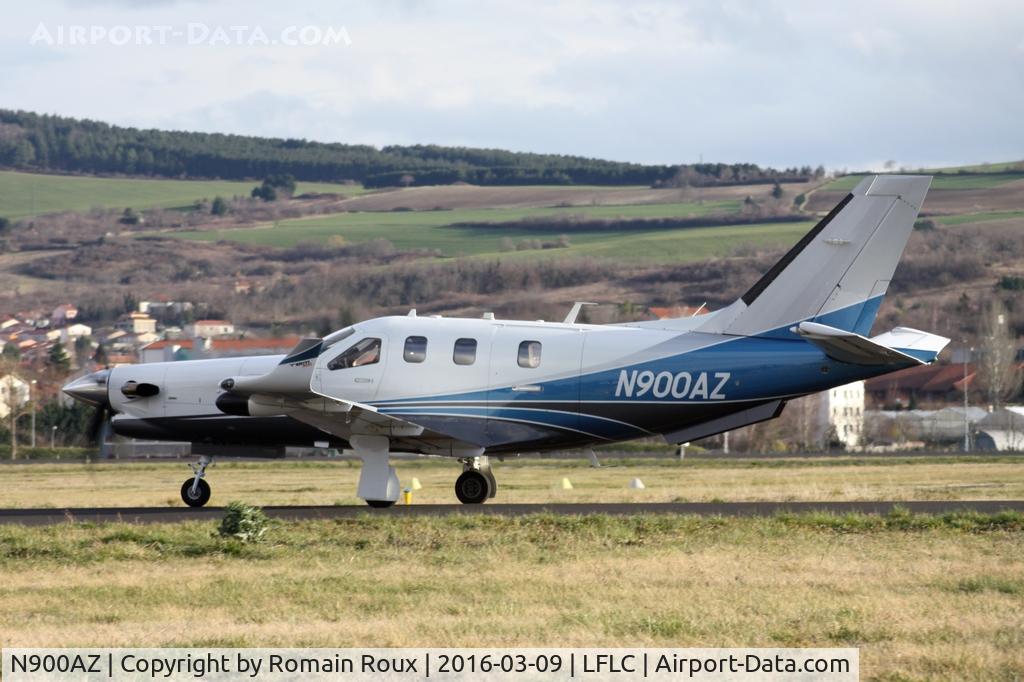 N900AZ, 2014 Socata TBM-900 C/N 1000, Taxiing