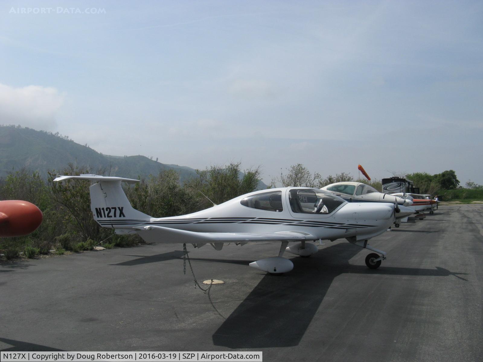 N127X, 2004 Diamond DA-40 Diamond Star C/N 40.438, 2004 Diamond DA-40 DIAMOND STAR, Lycoming IO-360-M1A 180 Hp, Lasar ignition, 4 place,