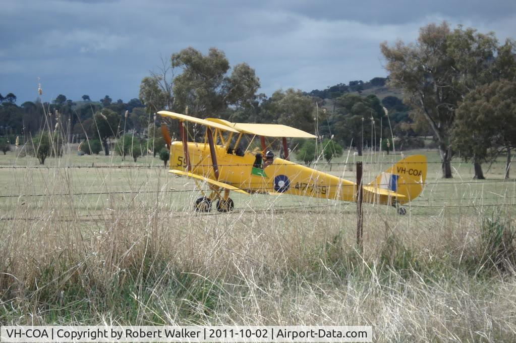 VH-COA, 1945 De Havilland Australia DH-82A Tiger Moth C/N DHA1090, Photo taken in 2009 near Tharwa, Canberra.