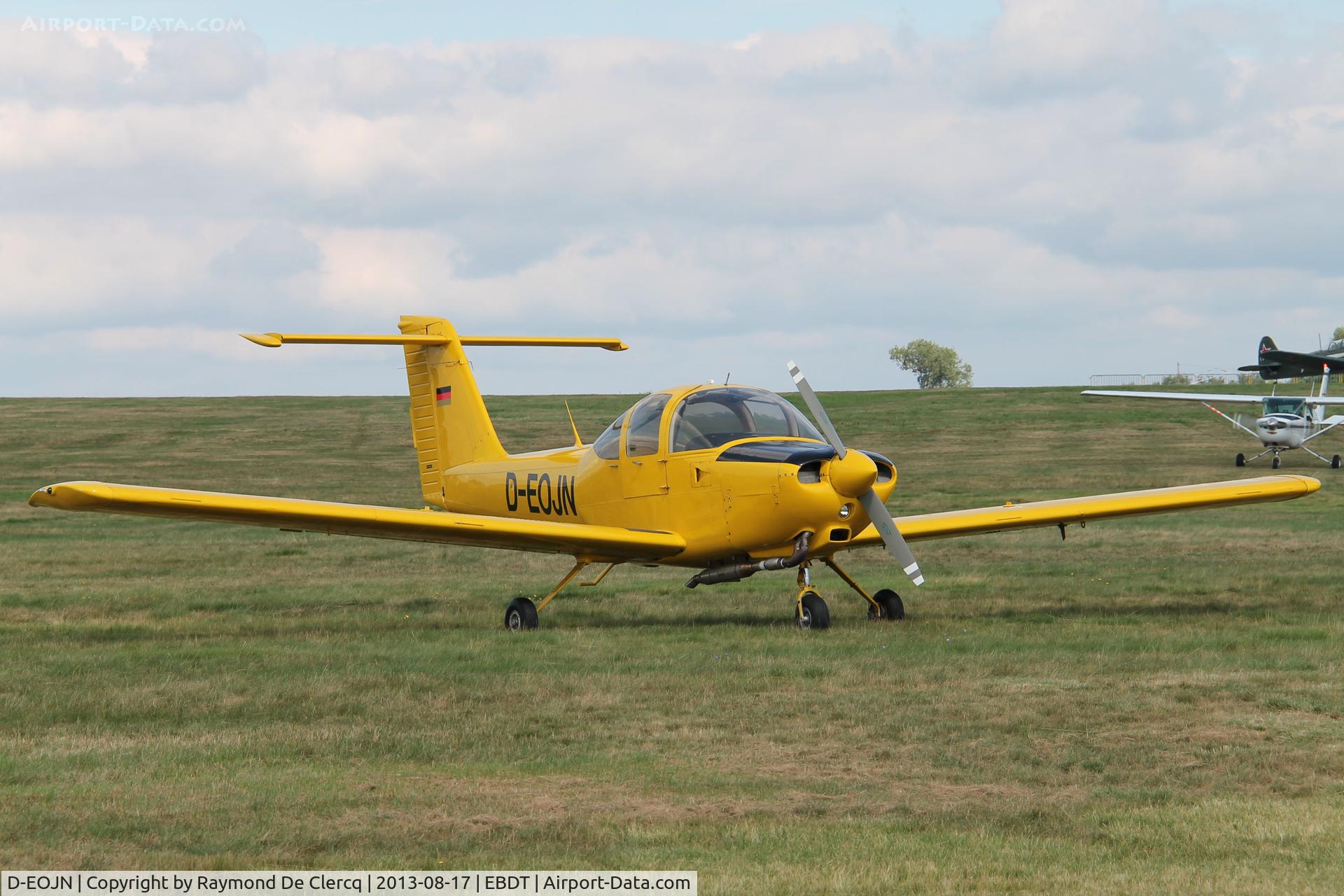 D-EOJN, Piper PA-38-112 Tomahawk Tomahawk C/N 38-79A 0528, Schaffen fly-in.