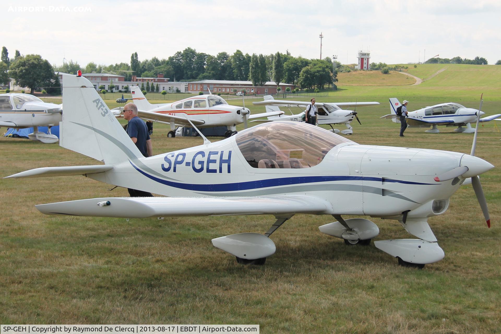 SP-GEH, Aero AT-3  R100 C/N AT3-046, Schaffen fly in.