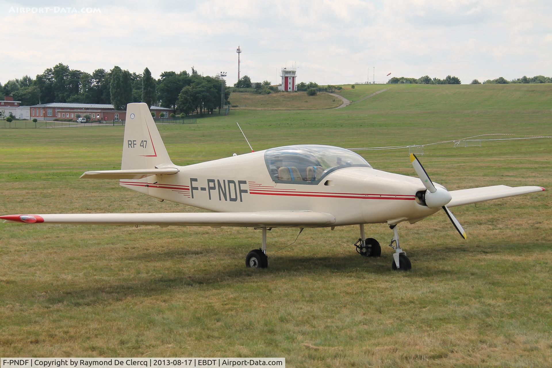 F-PNDF, Fournier RF-47 C/N 01, Schaffen fly in.