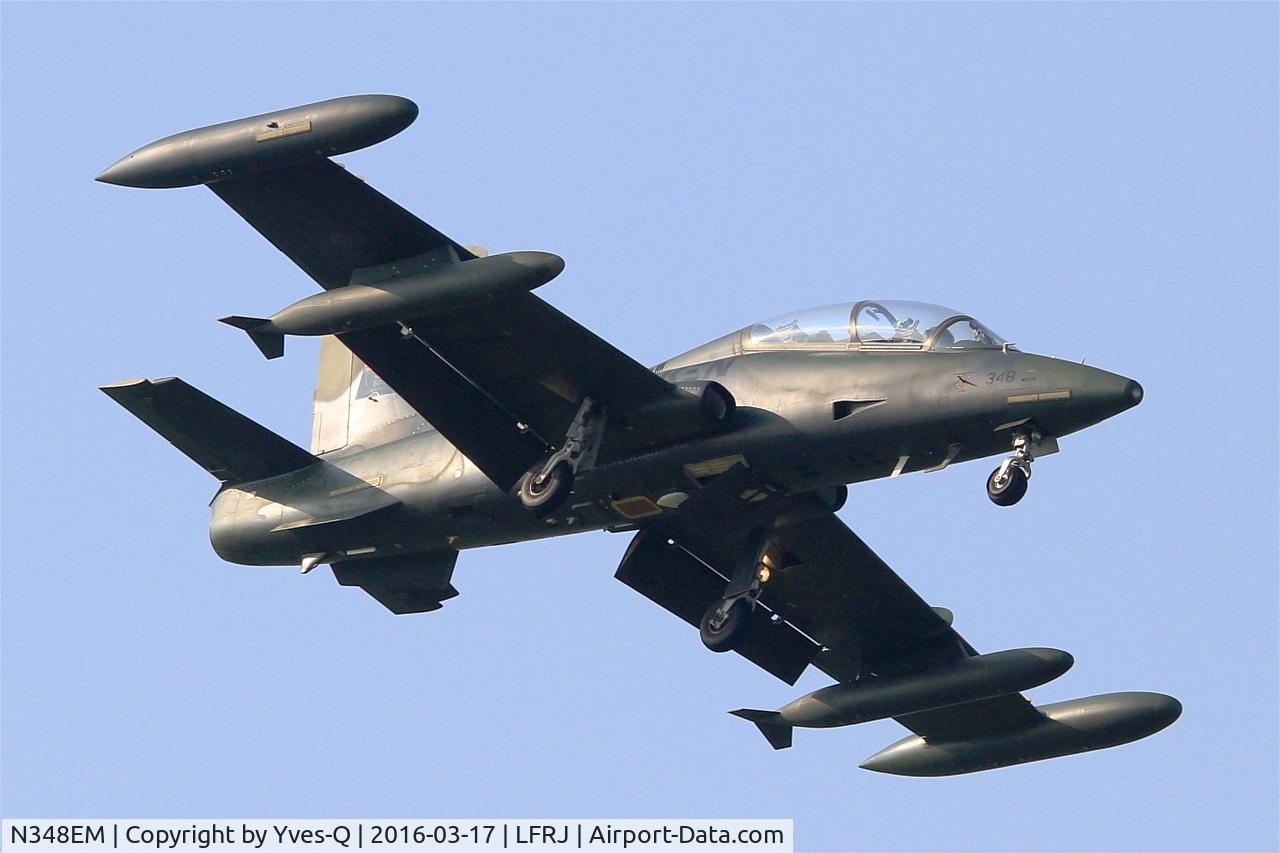 N348EM, 1991 Aermacchi MB-339CB C/N 6829/180, Draken International Inc. Aermacchi MB-339CB, Short approach rwy 08, Landivisiau Naval Air Base (LFRJ)