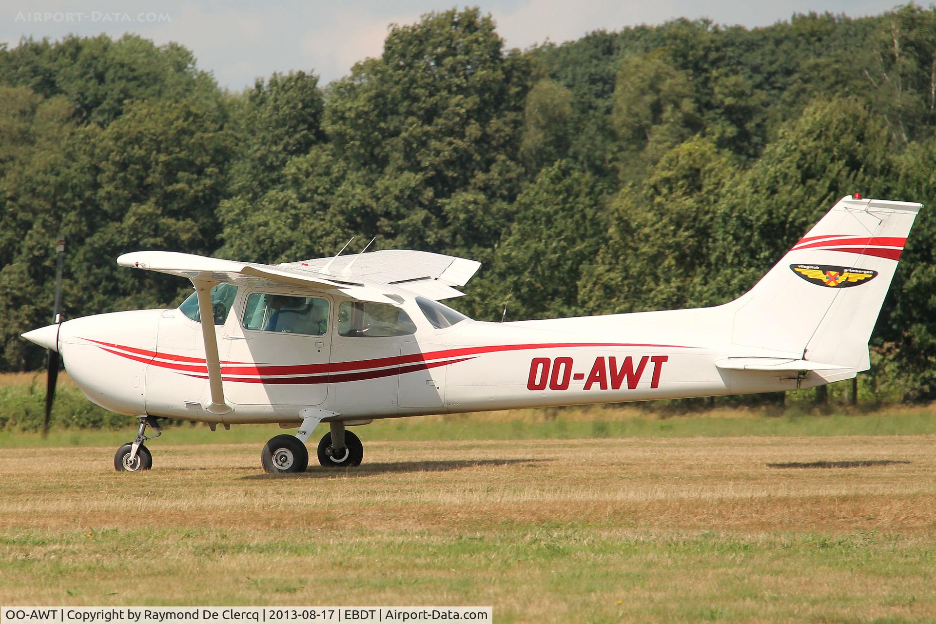 OO-AWT, 1975 Reims F172M II Skyhawk C/N 1236, Schaffen fly in.