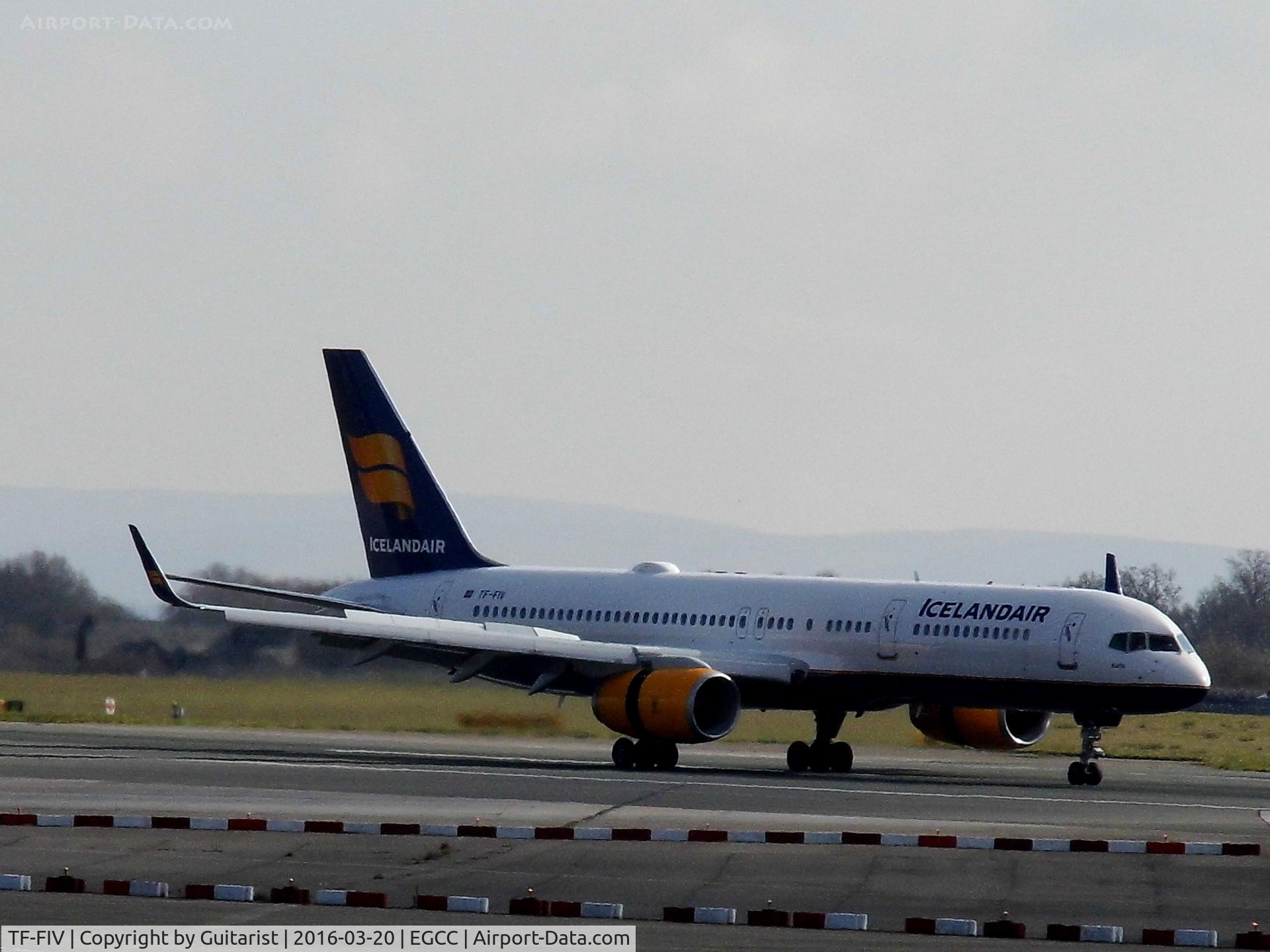 TF-FIV, 2001 Boeing 757-208 C/N 30424, At Manchester