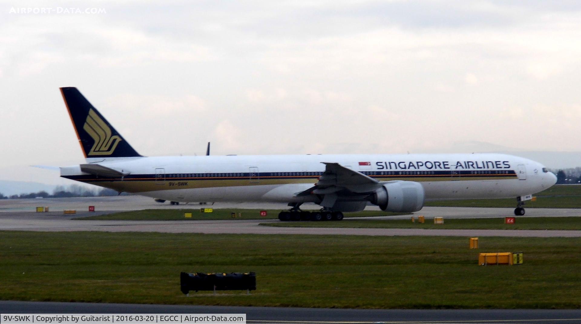 9V-SWK, 2007 Boeing 777-312/ER C/N 34576, At Manchester