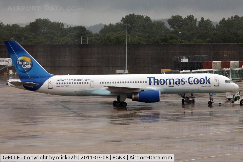 G-FCLE, 1998 Boeing 757-28A C/N 28171, Parked