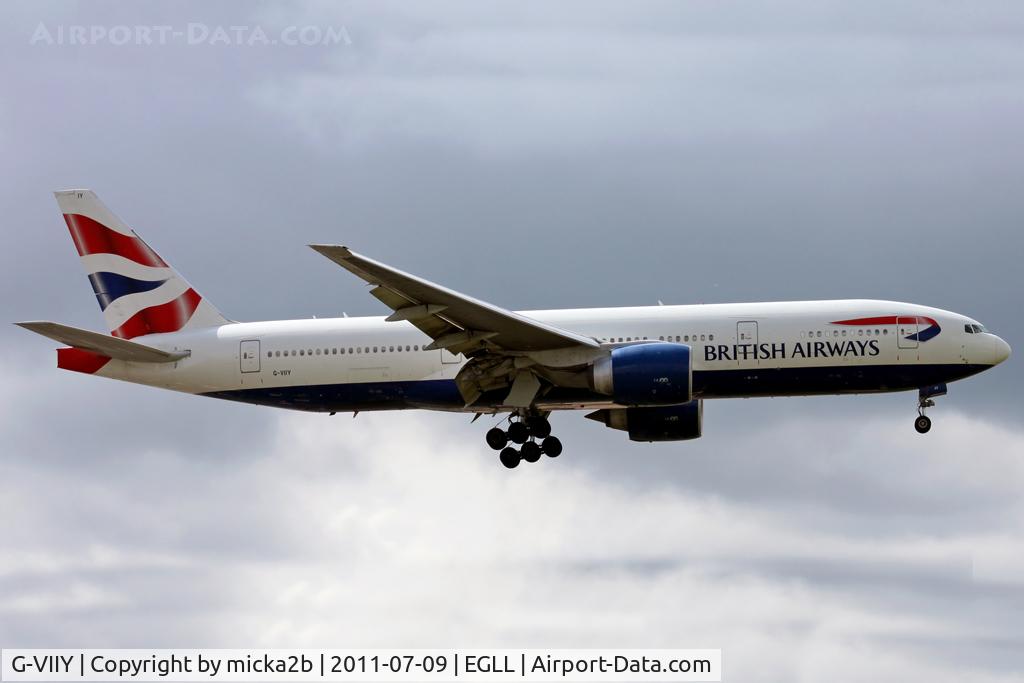 G-VIIY, 1999 Boeing 777-236 C/N 29967, Landing