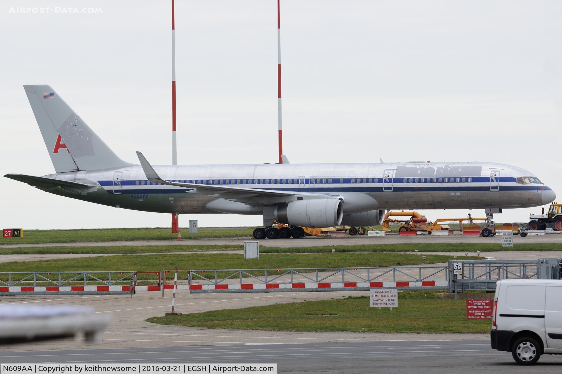 N609AA, 1996 Boeing 757-223 C/N 27447, Awaiting paint work.