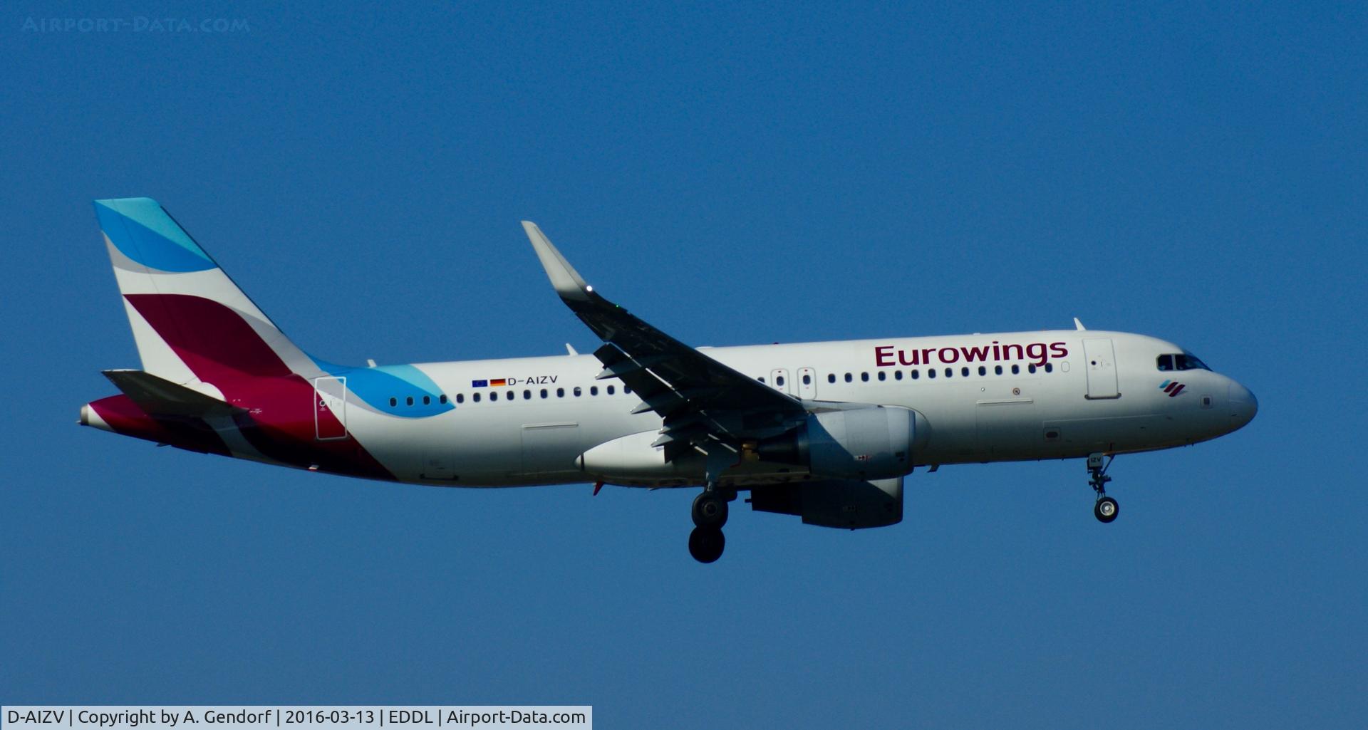 D-AIZV, 2013 Airbus A320-214 C/N 5658, Eurowings, here on short finals RWY 05R at Düsseldorf Int'l(EDDL)