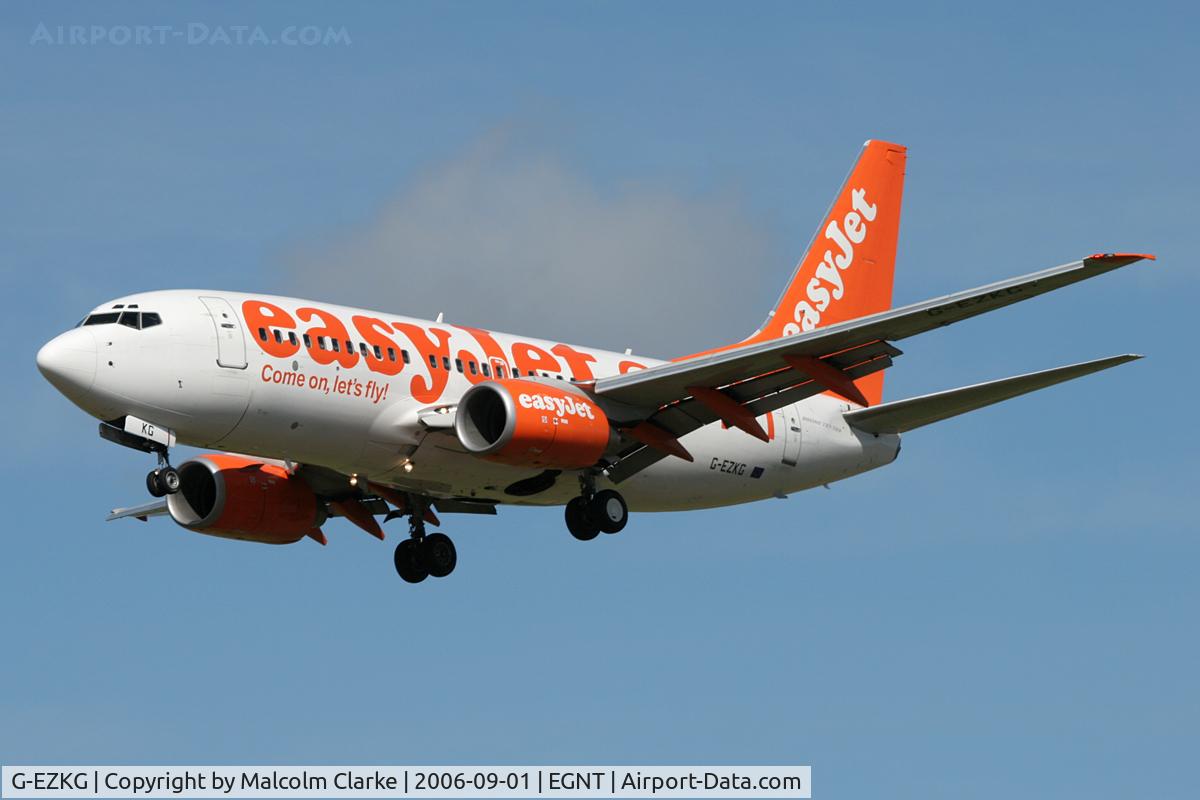 G-EZKG, 2004 Boeing 737-73V C/N 32428, Boeing 737-73V at Newcastle Airport, September 1st 2006.