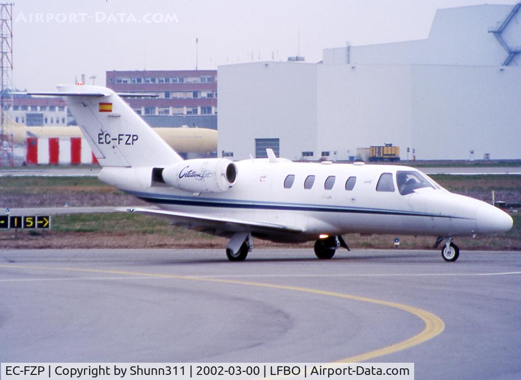 EC-FZP, 1994 Cessna 525 CitationJet CJ1 C/N 525-0065, Taxiing to the General Aviation area...
