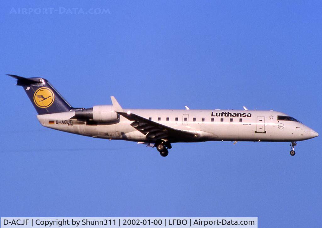 D-ACJF, 1996 Canadair CRJ-100LR (CL-600-2B19) C/N 7200, Landing rwy 15R