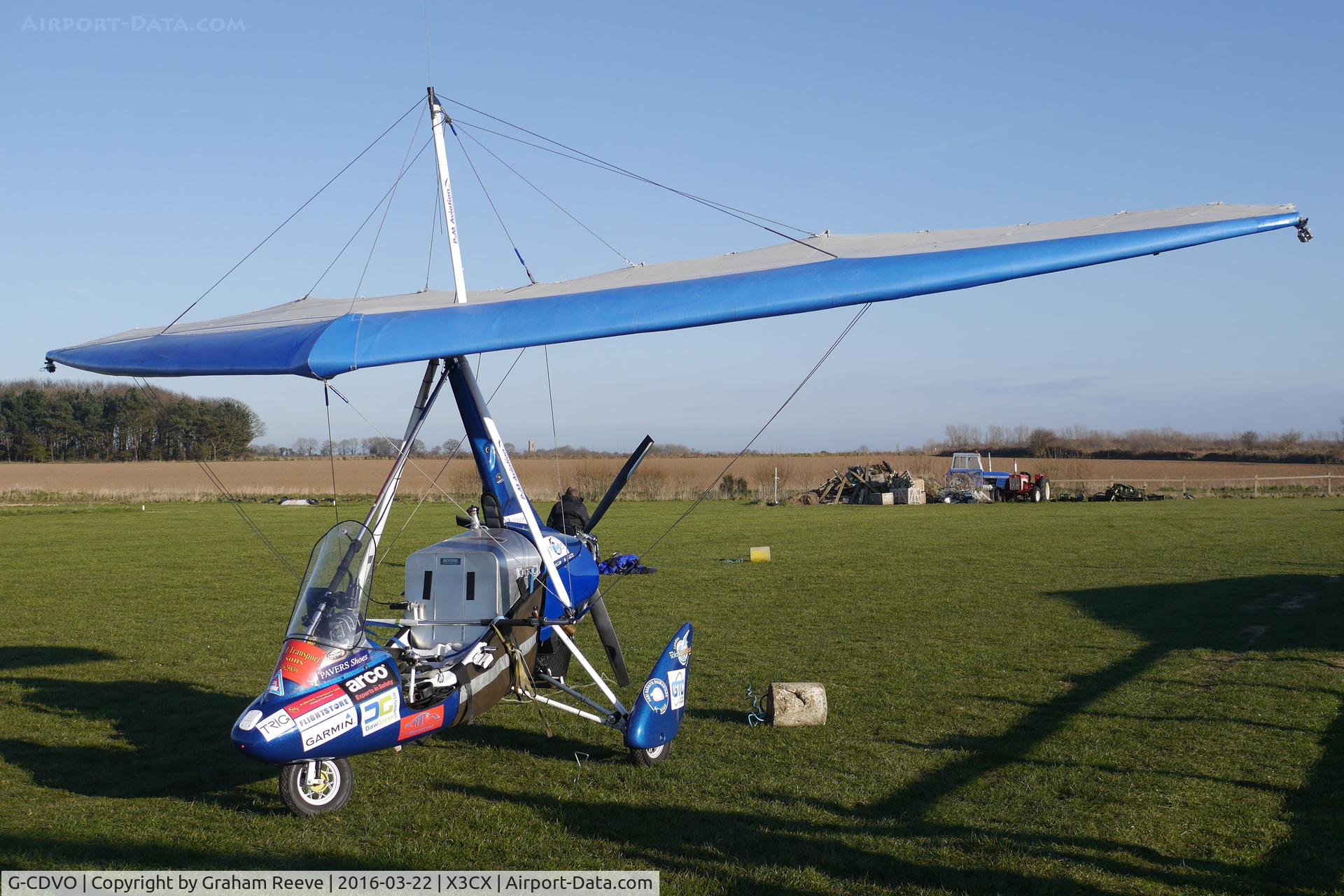 G-CDVO, 2005 P&M Aviation Pegasus Quik C/N 8147, Note the extra fuel tank behind the front seat