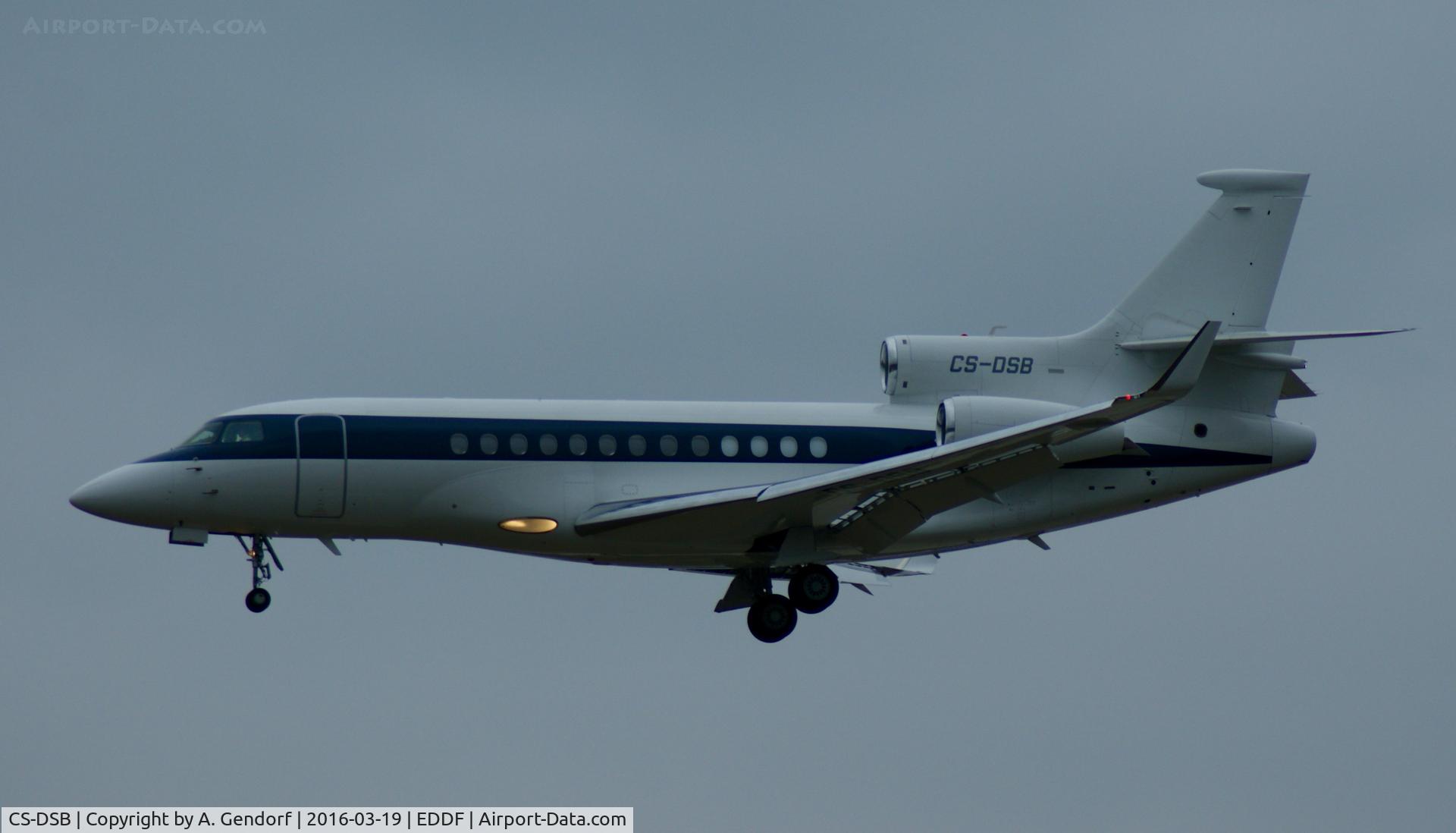 CS-DSB, 2008 Dassault Falcon 7X C/N 43, Net Jets (untitled), is here landing at Frankfurt Rhein/Main(EDDF)