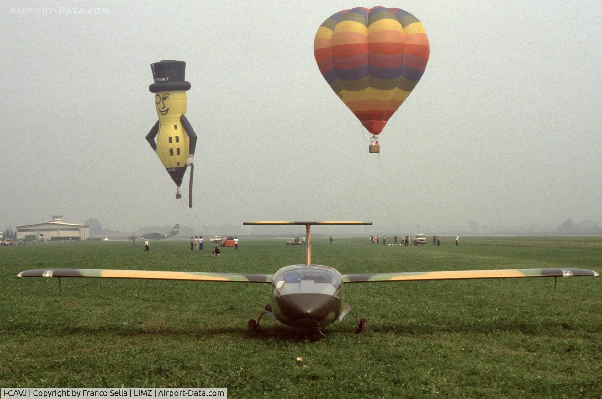 I-CAVJ, 1980 Caproni Vizzola C22J Ventura C/N 001, Caproni C22 Prototype at the Levaldigi (Cuneo) Airport, September 1981